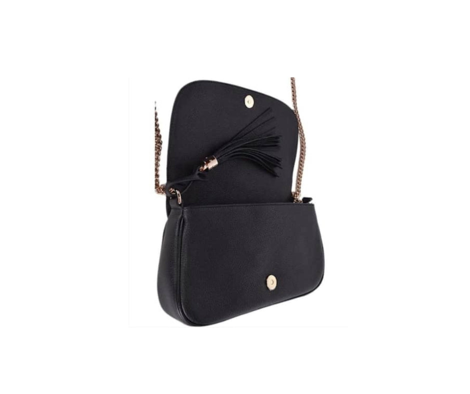 Bolso Gucci de hombro Soho, en tonalida negra.